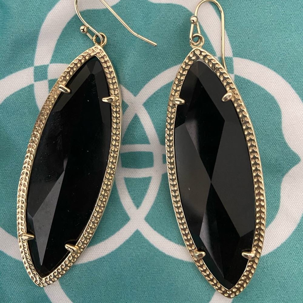 Jesse Kendra Scott Earrings